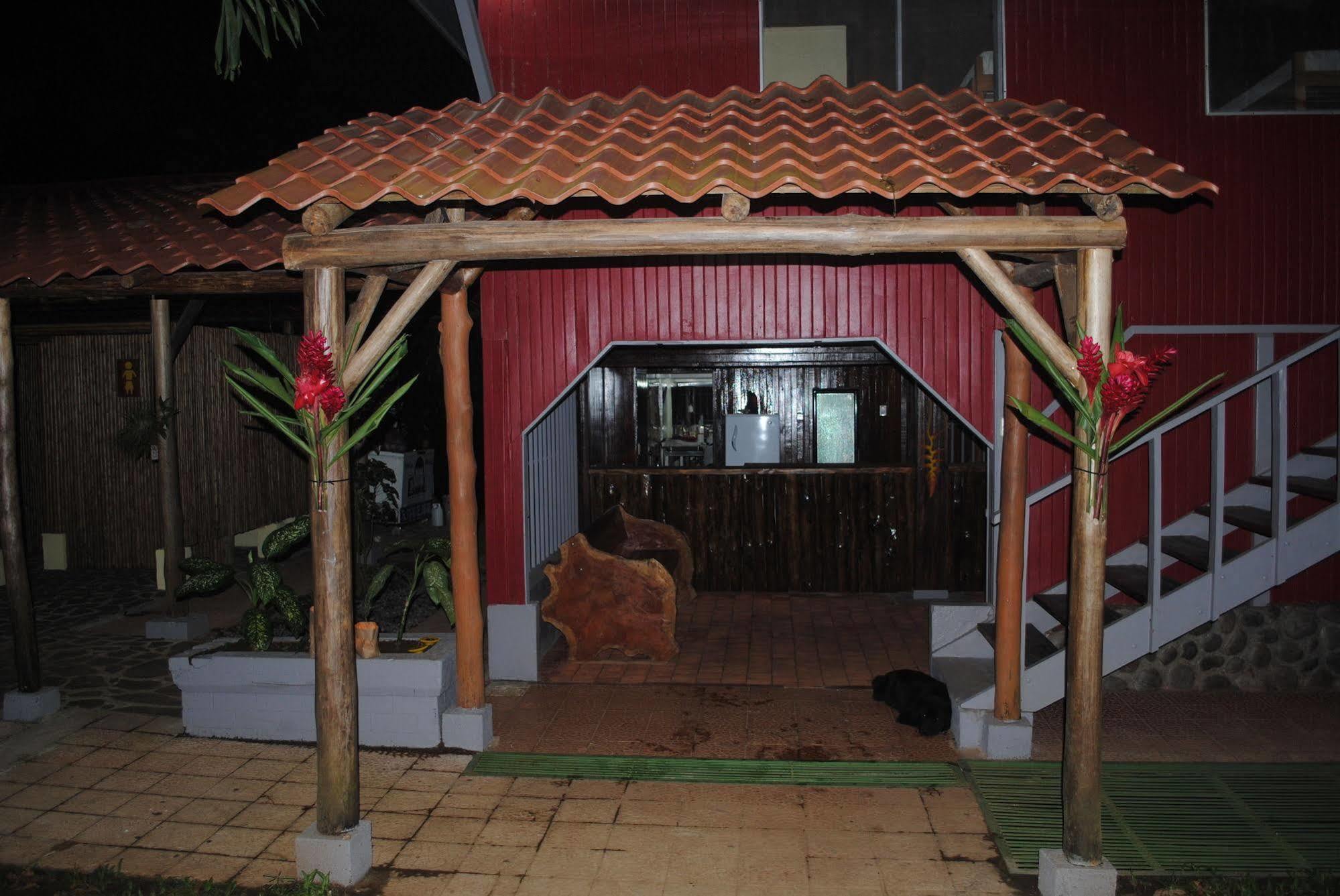 Islas Del Rio Hostel Tirimbina ภายนอก รูปภาพ